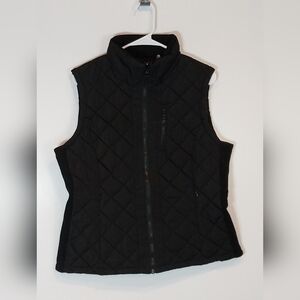 Andrew Marc Size L Black Quilted Vest Full Front Zip Lined EUC